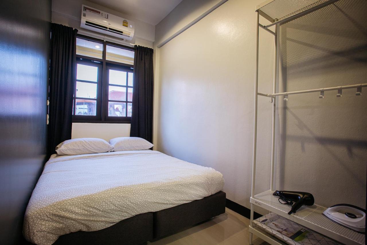 T3 Two Bedrooms Wifi Full Kitchen 1 Min To Bts Bangkok Exterior photo